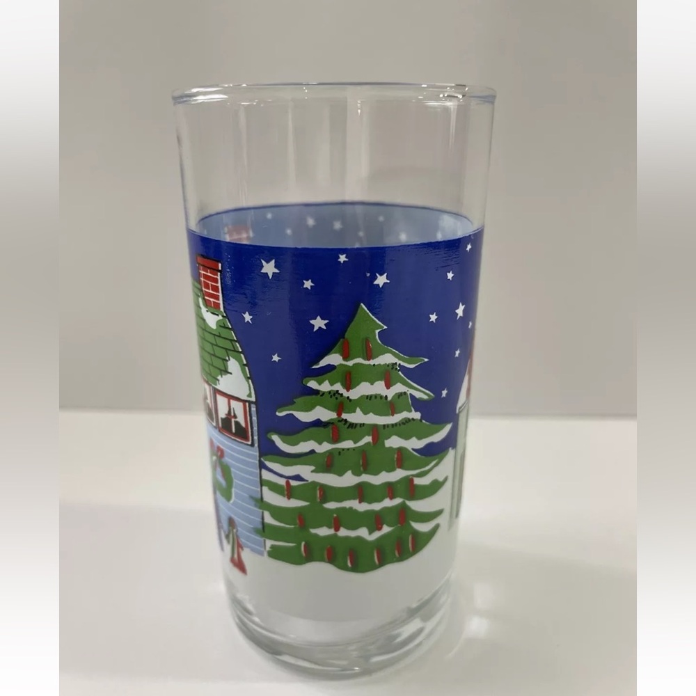 Vintage Drinking Christmas Glass Tumbler Holiday Scene Houses - Picture 2 of 7